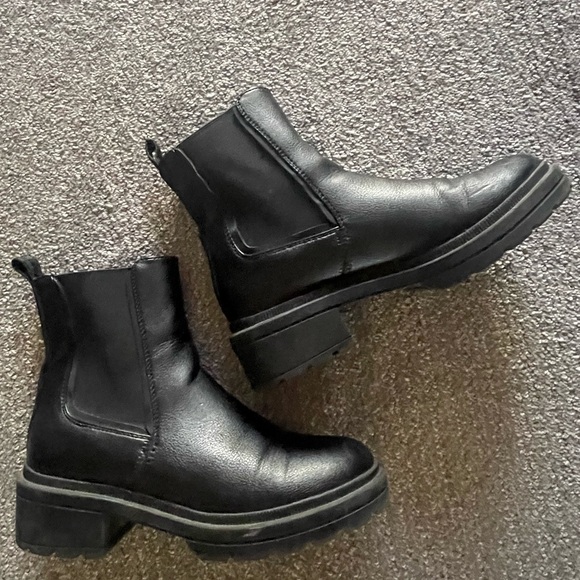 🚀 Rocket Dog Black Boots 🚀 - Picture 3 of 7